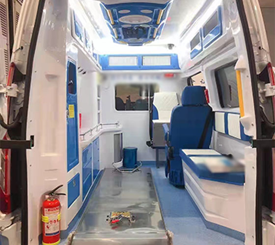 钟山县车辆内部展示